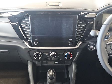 2026-Isuzu-Mu-x-30D-LS-Auto_19