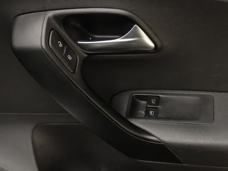 2022-Volkswagen-Polo-Vivo-16-Comfortline-Auto-5-dr_15
