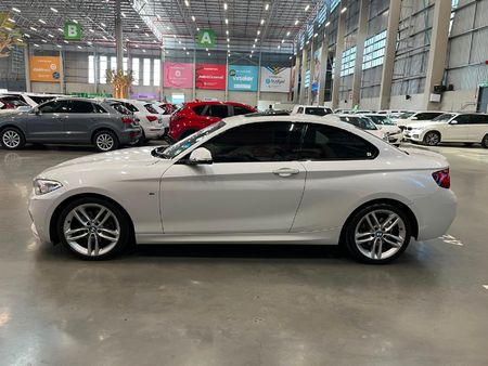 2014-BMW-2-Series-220d-Coupe-M-Sport-Auto_3