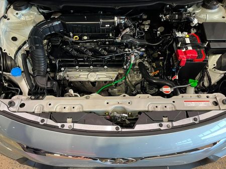 2024-Toyota-Starlet-15-XS-Auto_8