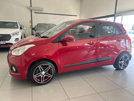 2017-Hyundai-Grand-i10-125-Motion_2