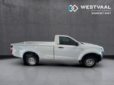 2026-Isuzu-D-Max-19-DDI-HR-Single-Cab_7