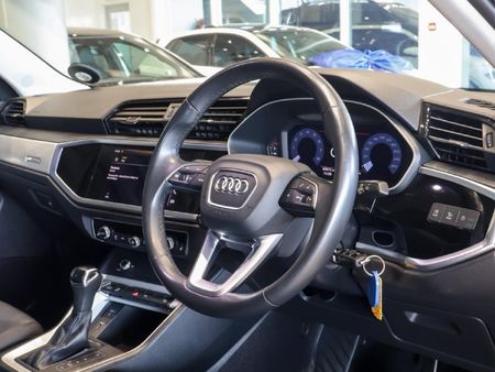 2021-Audi-Q3-14-TFSI-Auto-Advanced-35-TFSI_12