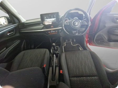 2026-Suzuki-Swift-12-GLX_13