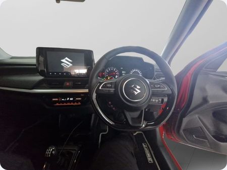 2026-Suzuki-Swift-12-GLX_2