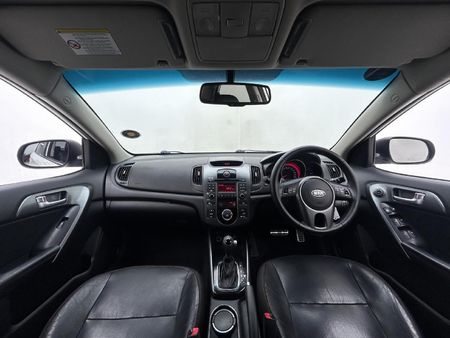2012-Kia-Cerato-20-Auto_10