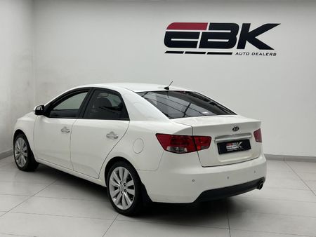 2012-Kia-Cerato-20-Auto_3