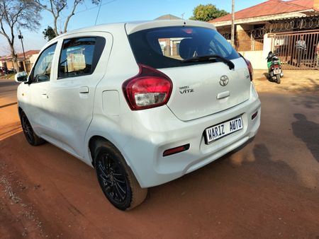 2024-Toyota-Vitz-10_4