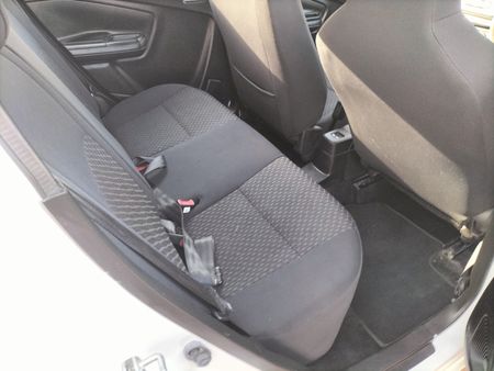 2024-Toyota-Vitz-10_6