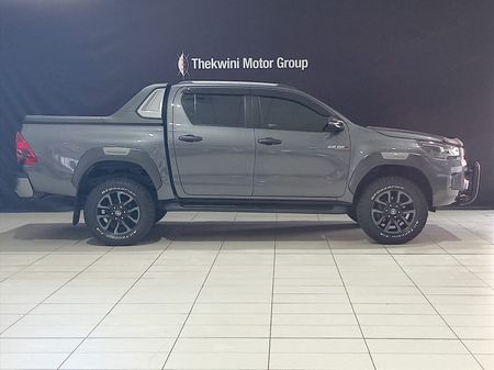 2023-Toyota-Hilux-28-GD-6-Raised-Body-Legend-4x4-Auto-Double-Cab_1