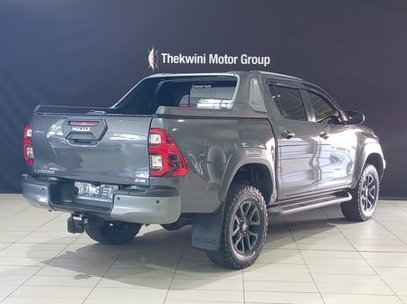 2023-Toyota-Hilux-28-GD-6-Raised-Body-Legend-4x4-Auto-Double-Cab_6