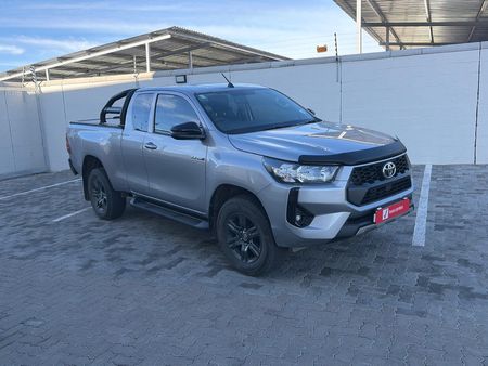 2025-Toyota-Hilux-24-GD-6-Raised-Body-Raider-Extended-Cab_0