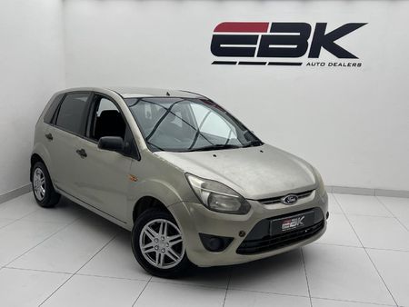 2011-Ford-Figo-14-TDCi-Ambiente_0