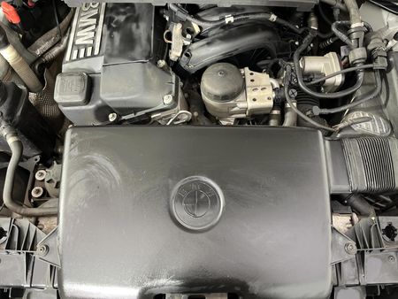 2006-BMW-1-Series-116i-5-dr_12