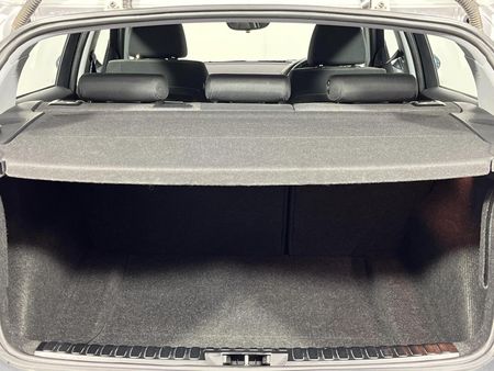 2006-BMW-1-Series-116i-5-dr_13