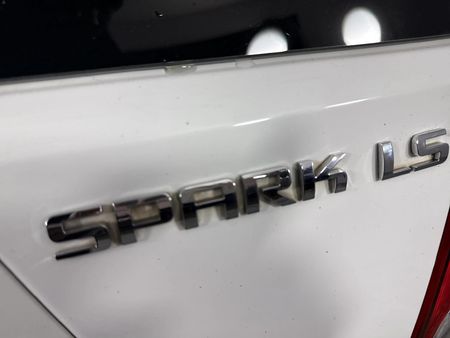 2017-Chevrolet-Spark-12-LS_11