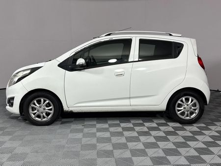 2017-Chevrolet-Spark-12-LS_19