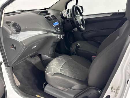 2017-Chevrolet-Spark-12-LS_8