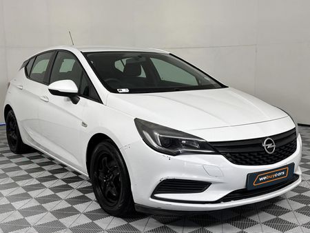 2016-Opel-Astra-10T-Essentia-5-dr_15