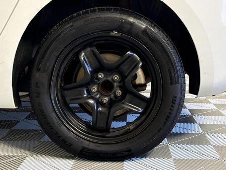 2016-Opel-Astra-10T-Essentia-5-dr_5
