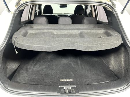 2019-Nissan-Qashqai-12T-Visia_14