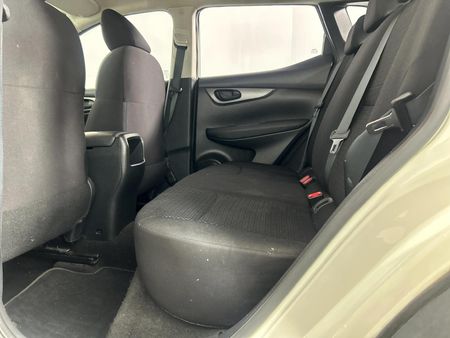 2019-Nissan-Qashqai-12T-Visia_3