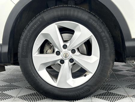 2019-Nissan-Qashqai-12T-Visia_4