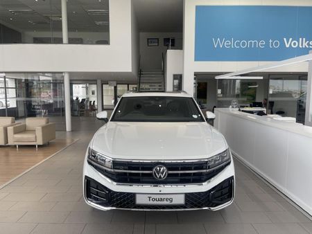 2026-Volkswagen-Touareg-V6-TDI-R-Line_4