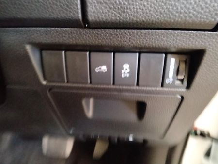 2026-Isuzu-D-Max-30-DDI-LSE-Auto-E-Cab_18