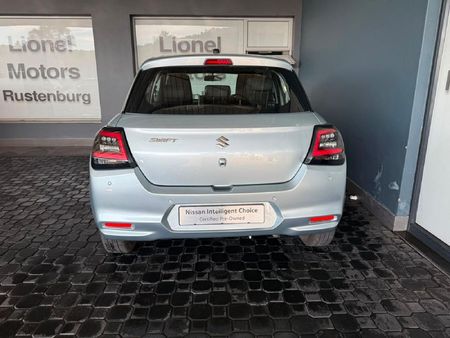 2025-Suzuki-Swift-12-GL-Auto_11