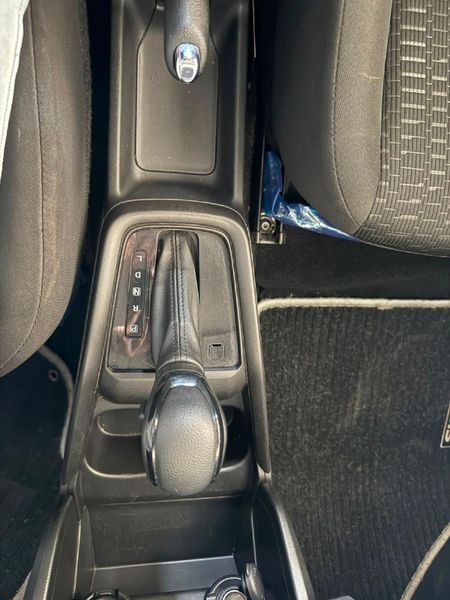 2025-Suzuki-Swift-12-GL-Auto_19
