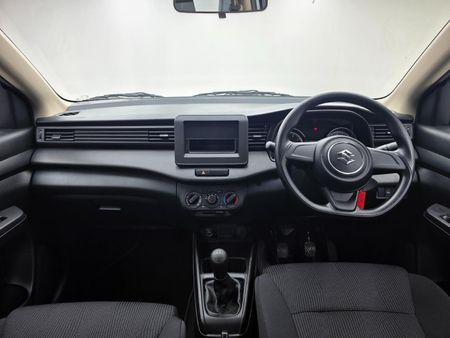 2026-Suzuki-Ertiga-15-GA_18