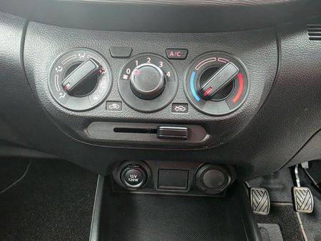 2026-Suzuki-Ertiga-15-GA_21