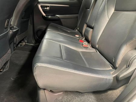 2025-Toyota-Fortuner-24-GD-6-4x4-Auto_25