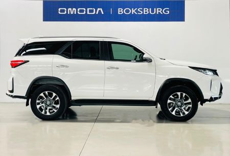 2025-Toyota-Fortuner-24-GD-6-4x4-Auto_6