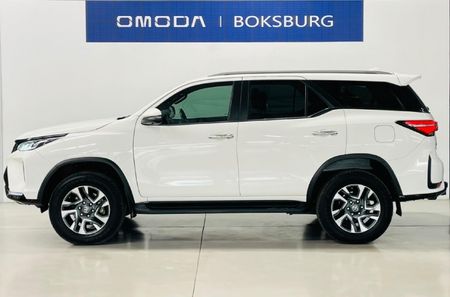 2025-Toyota-Fortuner-24-GD-6-4x4-Auto_7