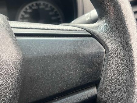 2024-Isuzu-D-Max-19-DDI-HR-L-4x4-Single-Cab_13