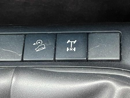 2024-Isuzu-D-Max-19-DDI-HR-L-4x4-Single-Cab_8