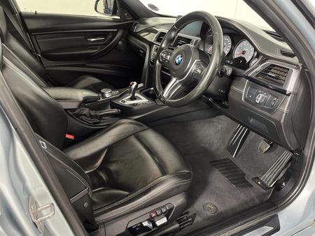 2017-BMW-M3-Auto-F80_9