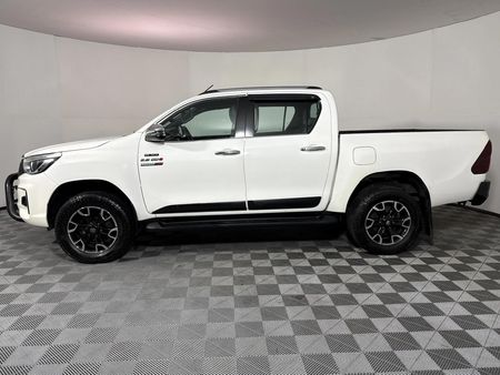 2020-Toyota-Hilux-28-GD-6-Raised-Body-Raider-Double-Cab_14