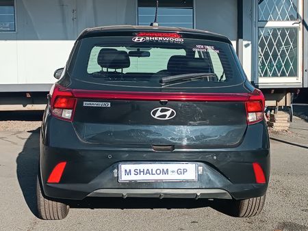 2025-Hyundai-Grand-i10-10-Fluid_6