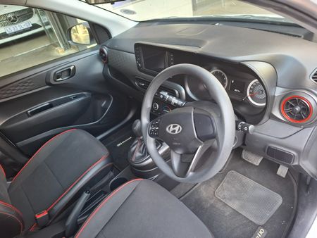 2024-Hyundai-Grand-i10-12-Fluid-Auto_8