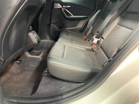 2025-BMW-X1-sDrive18d-M-Sport_11
