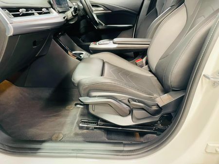 2025-BMW-X1-sDrive18d-M-Sport_13