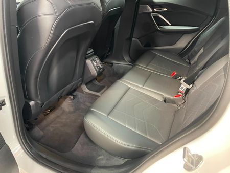 2025-BMW-X1-sDrive18d-M-Sport_14