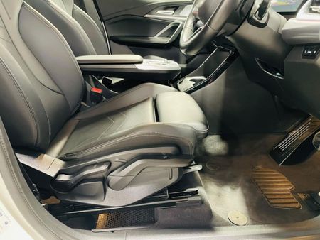 2025-BMW-X1-sDrive18d-M-Sport_21