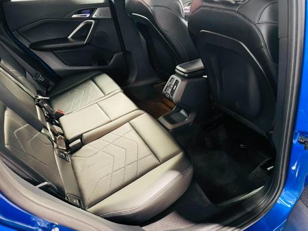 2025-BMW-X1-sDrive18d-M-Sport_15