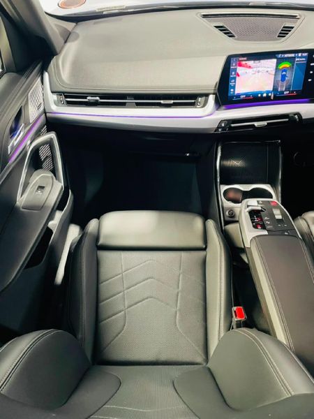 2025-BMW-X1-sDrive18d-M-Sport_21