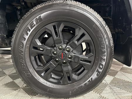 2022-Nissan-Navara-25-DDTi-PRO-4X-4X4-Auto-Double-Cab_4