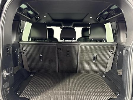 2021-Land-Rover-Defender-110-D240-SE-X-Dynamic-177kW_14